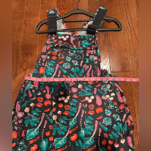 Duluth Trading Co 🍅🥕Heirloom Gardening Overall Shorts | XSmall - Picture 5 of 8